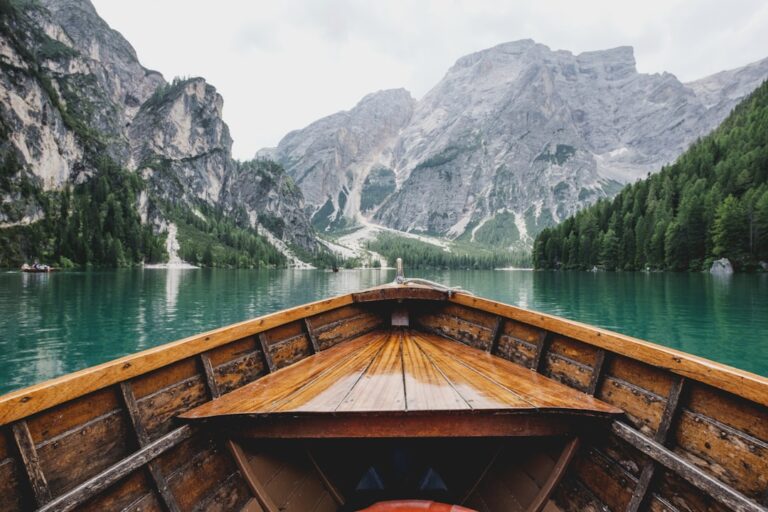 The Ultimate Guide to Sustainable and Responsible Travel